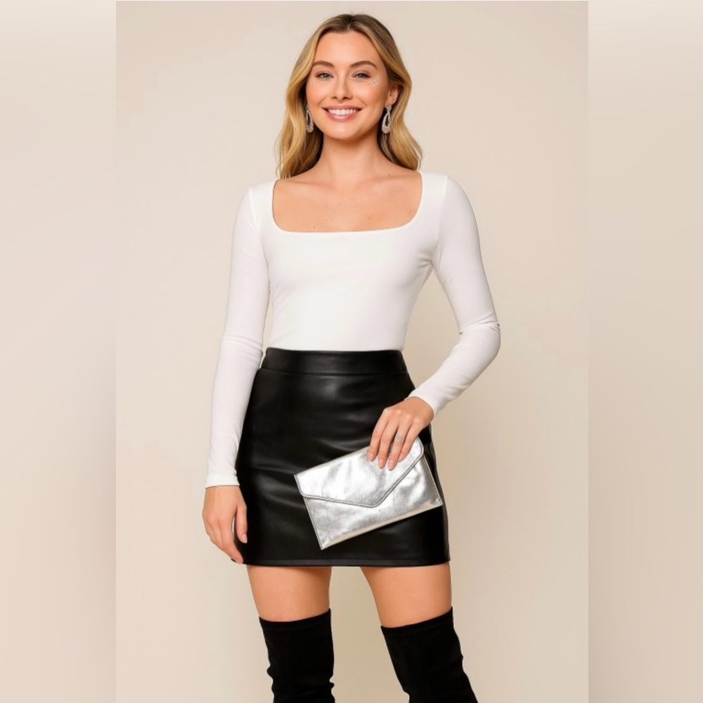 Timing White Long Sleeve Top